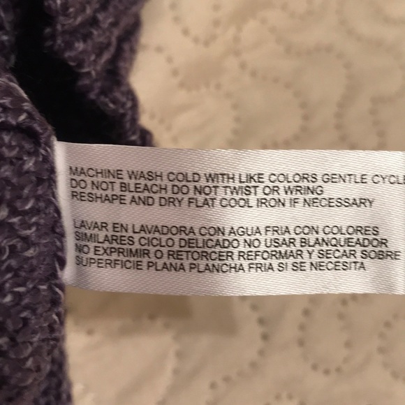 Carolyn Taylor Purple Cable Sweater Size Medium - Picture 12 of 15